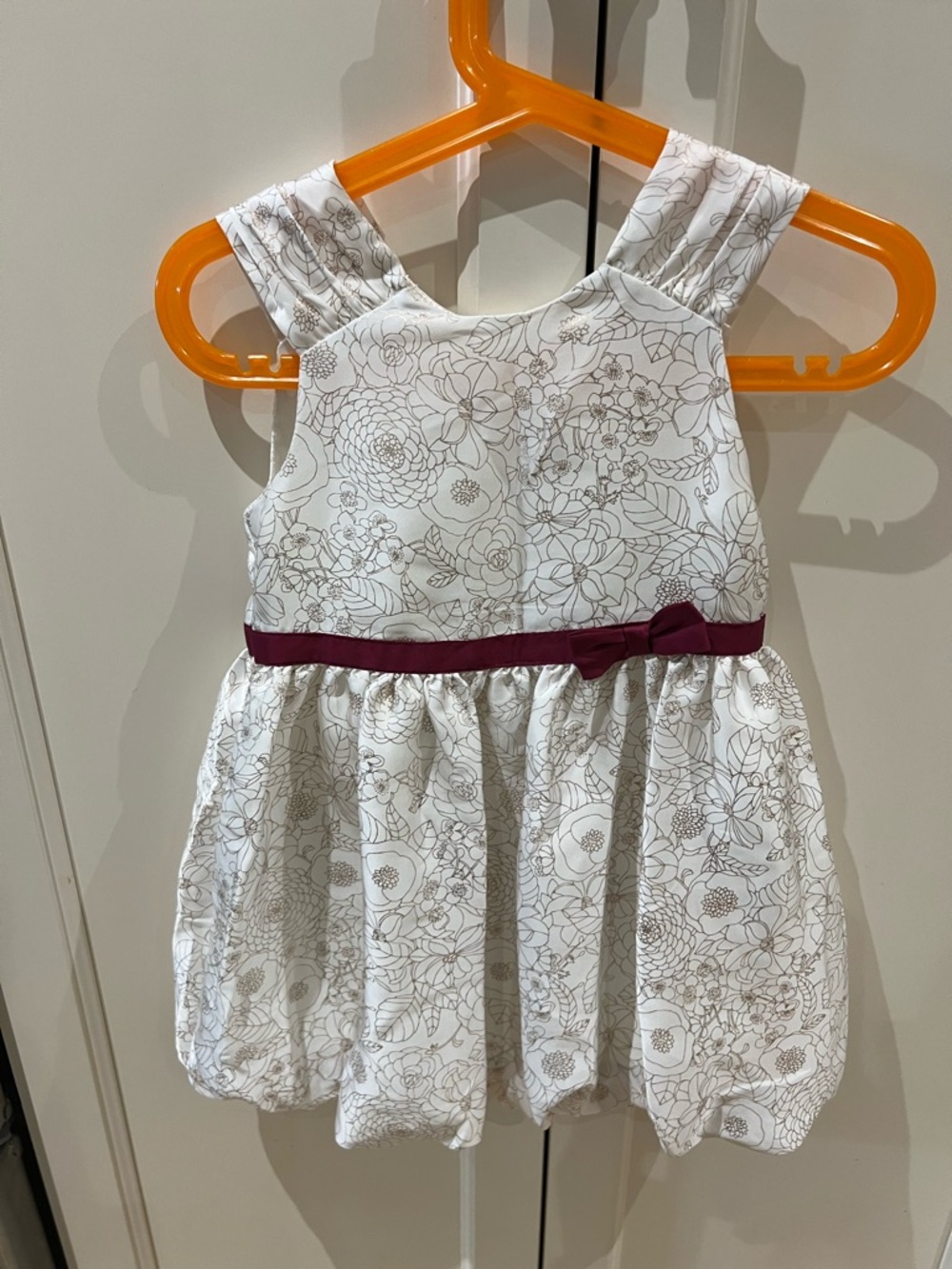 Cherokee 2t Girls White Floral Bubble Dress with Maroon Waist Bow